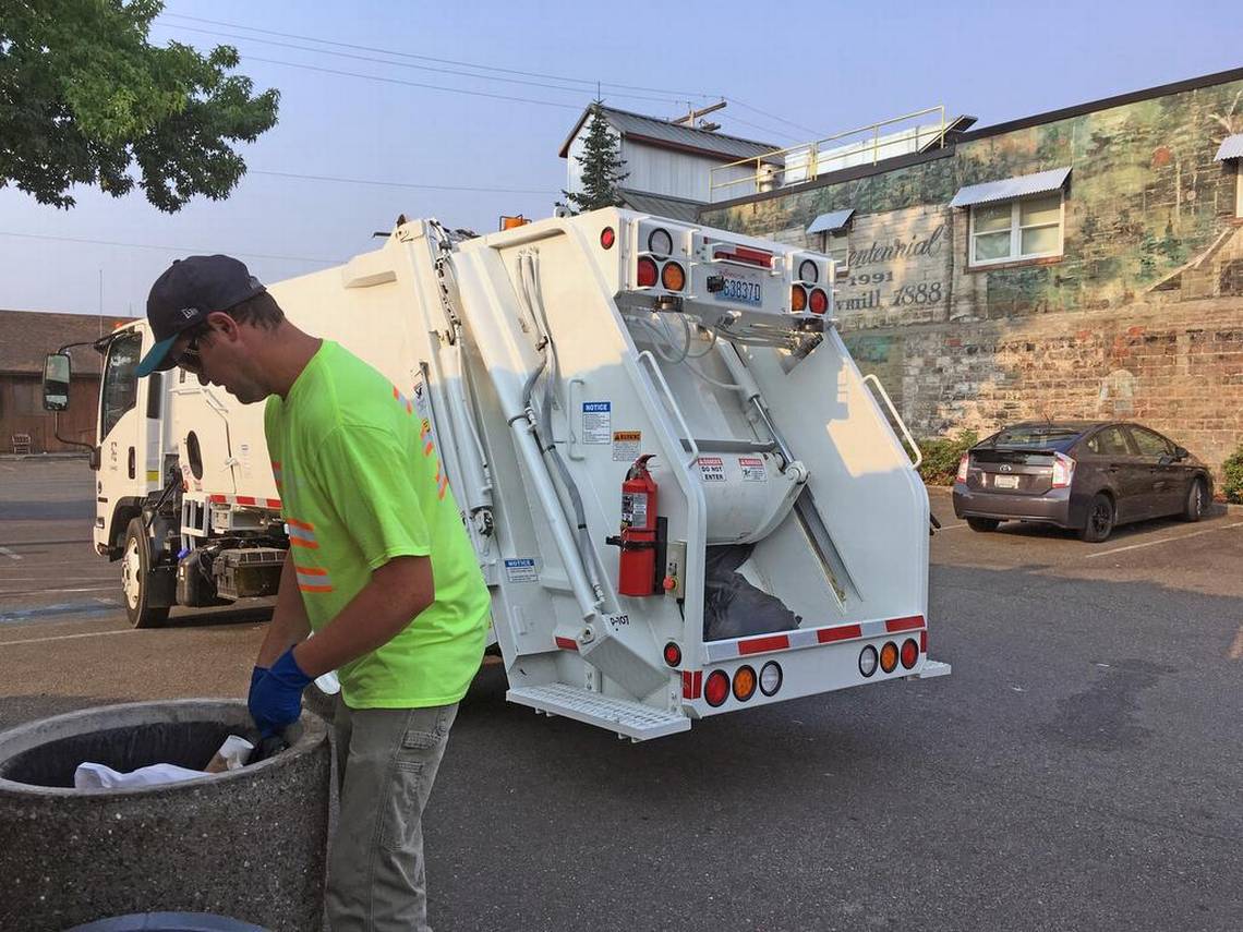 New Sumner City-Owned Garbage Truck